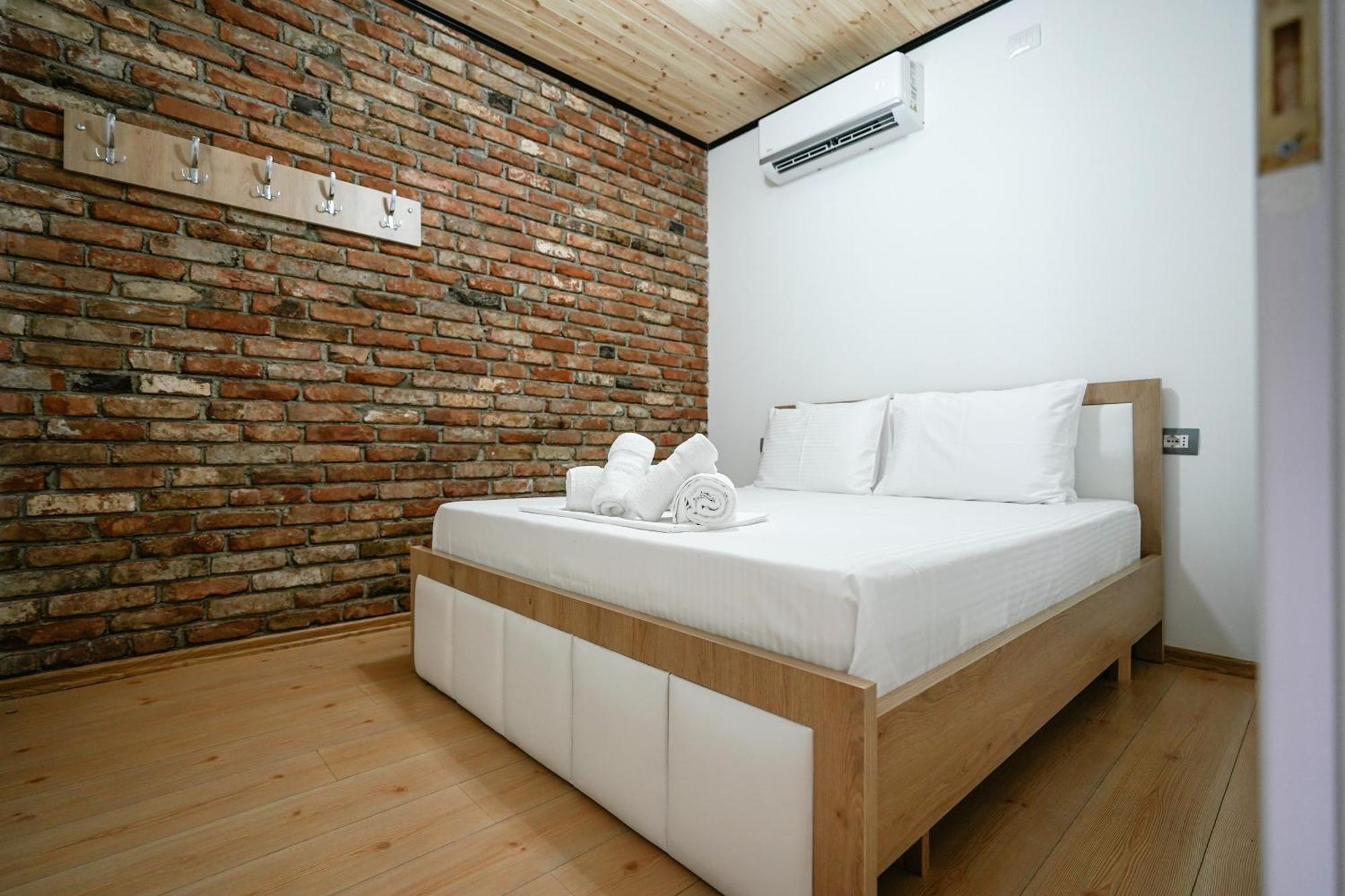 Ora Apartament Gjirokastra